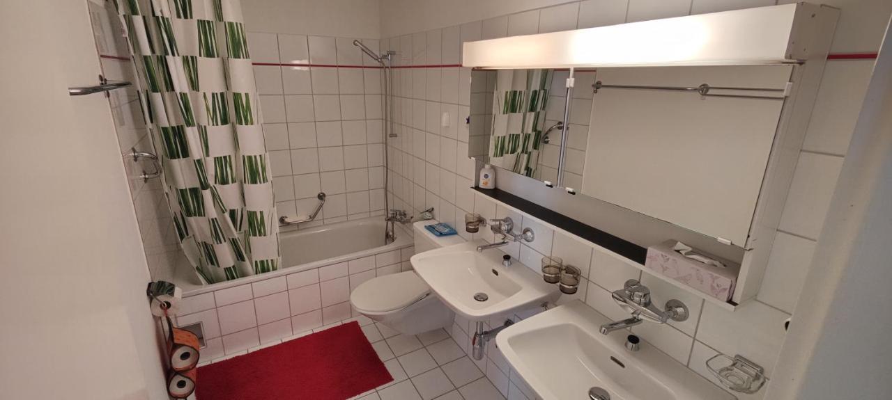 Gemütliches Appartement für Erholung und Sport Klosters-Serneus Exterior foto